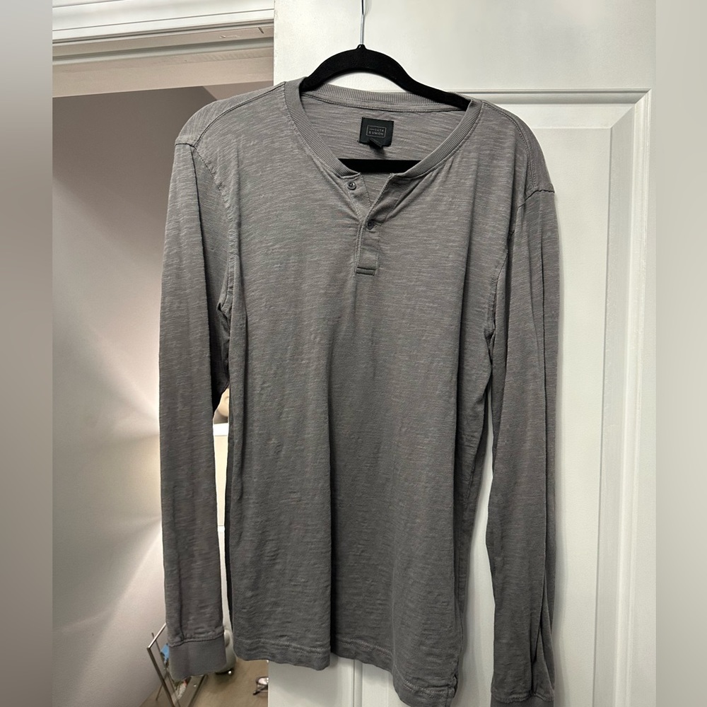 Men’s Henley